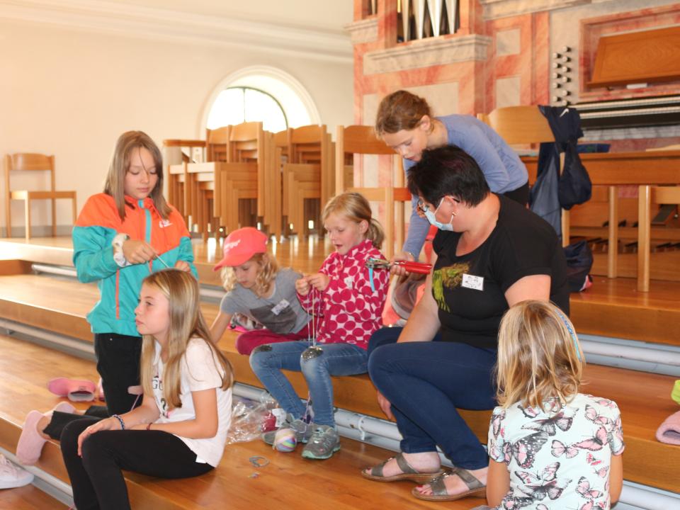 Freundschaftsbändeli knüpfen