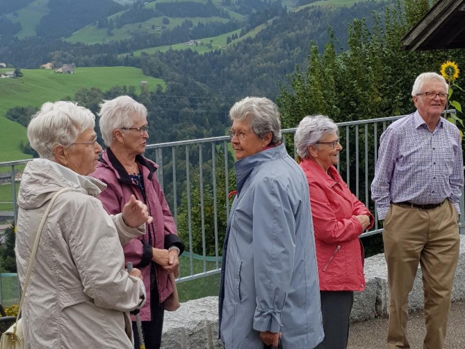 die Aussicht geniessen