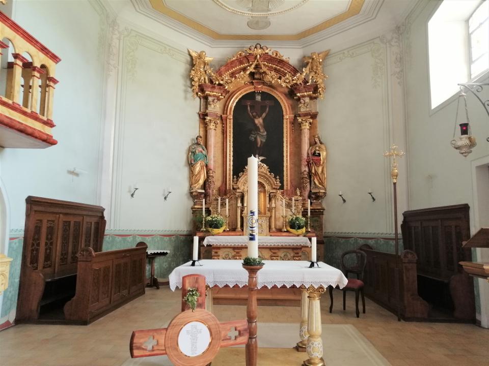 Kirche Heiligkreuz Altar