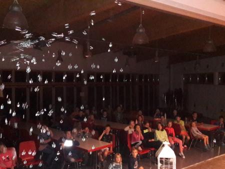 HeLa 2021 Seifenblasen aus dem Nichts