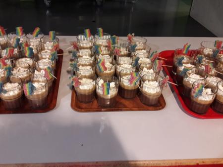 HeLa 2021 feines Dessert