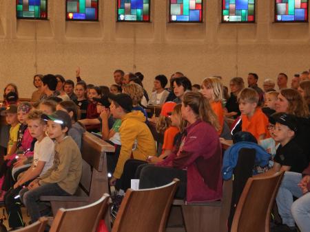 Eröffnungs-Gottesdienst in der Kirche