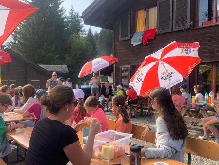 Basteln bei herrlichem Wetter