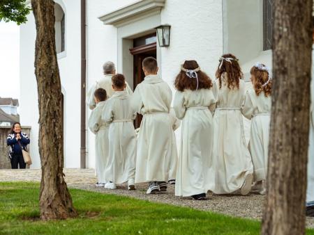 Einzug in die Kirche